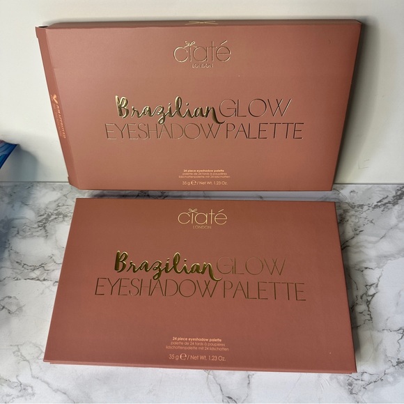 Ciatè Brazilian Glow Eyeshadow Palette
24-Pan Eyeshadow Palette - Picture 7 of 16